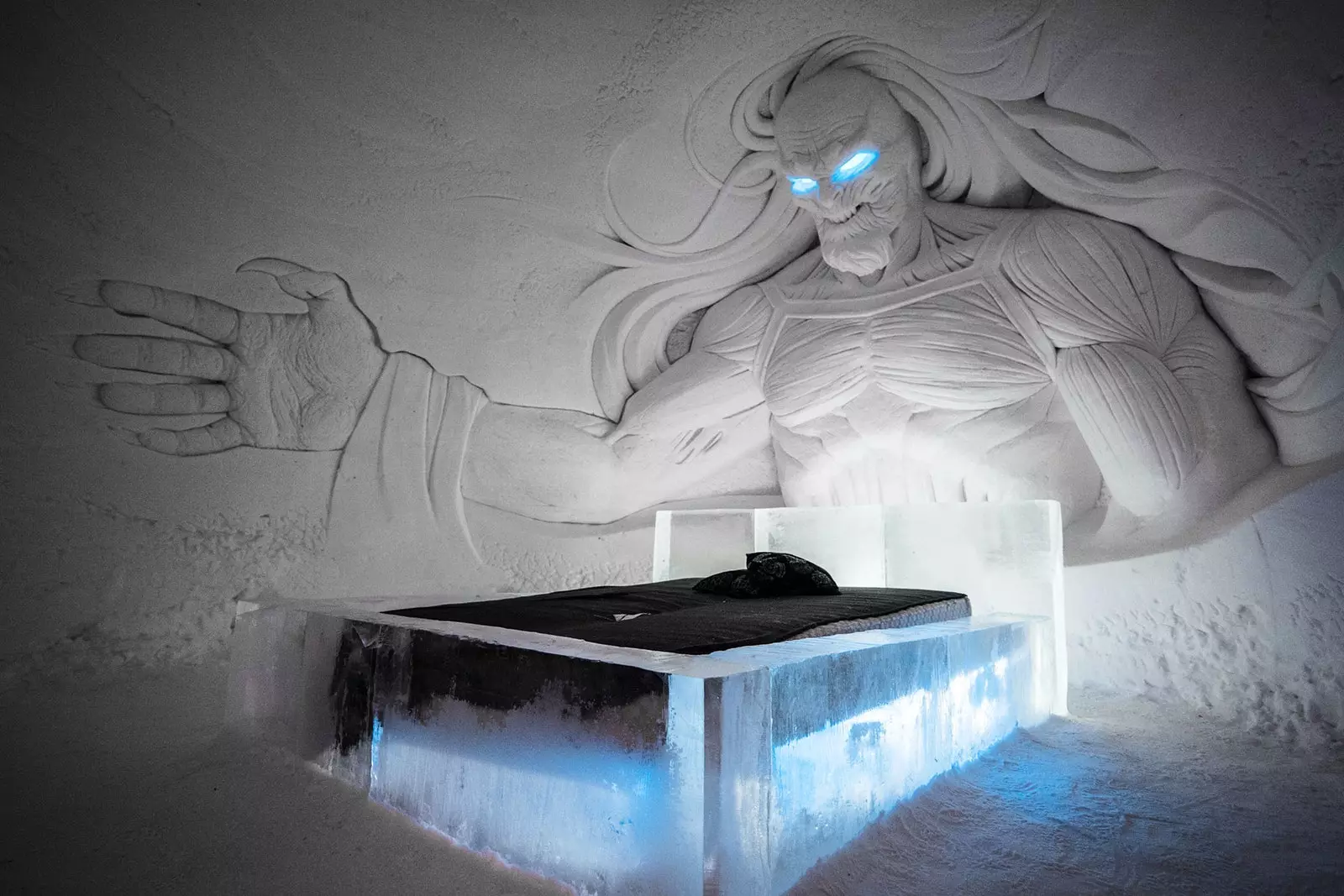 Apakah Anda berani tidur di suite Night King?