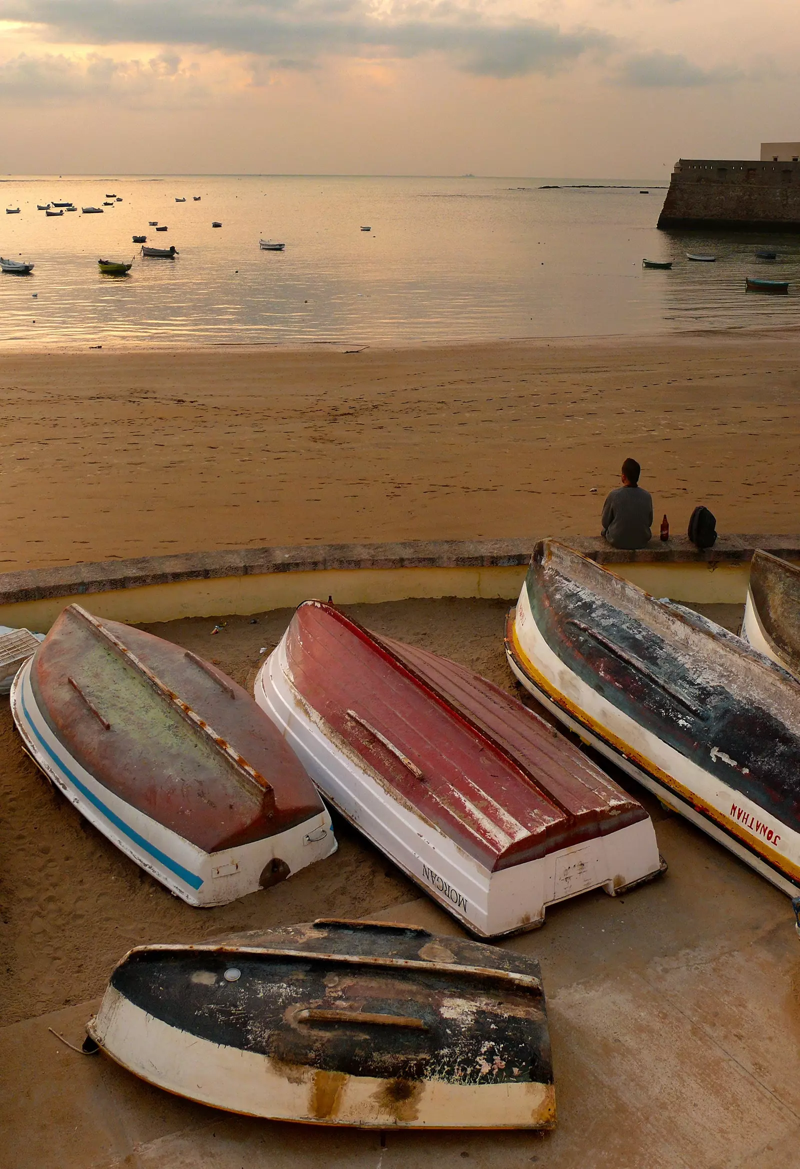 Luí na gréine i La Caleta ar ndóigh