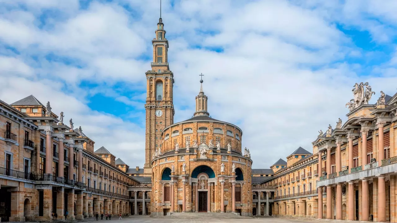 La Laboral de Gijón: et misforstått mesterverk