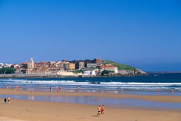 San Lorenzo-stranden i Gijon