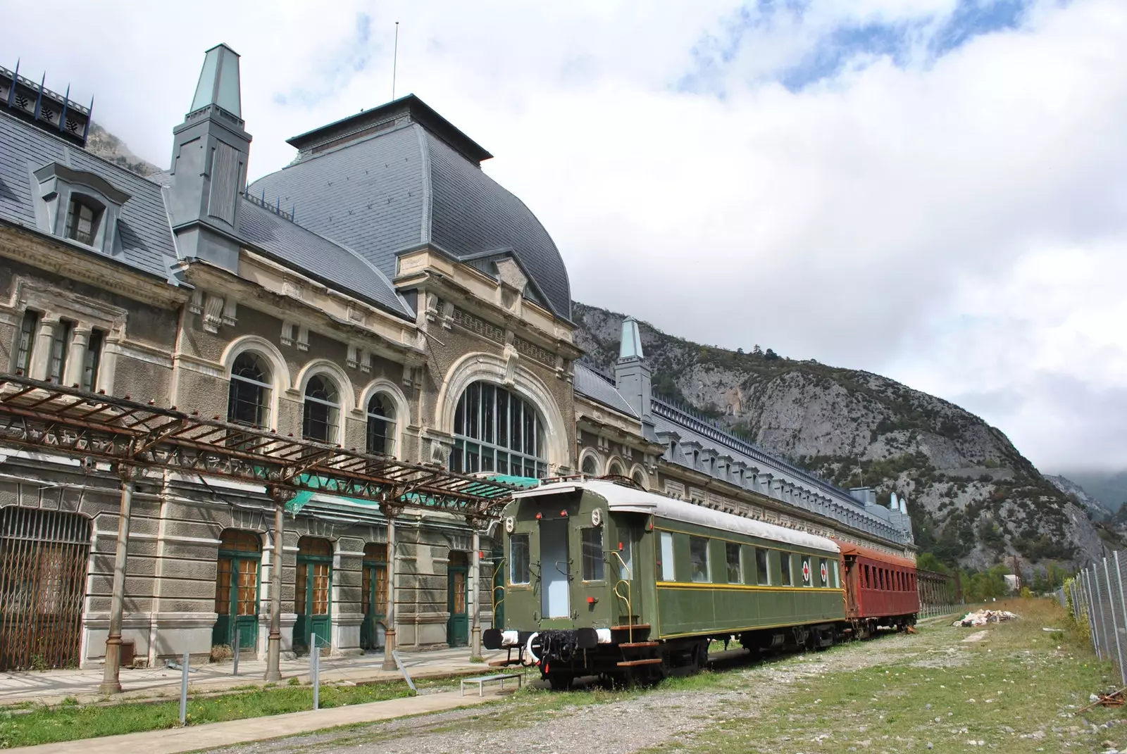 Canfranc stasjon