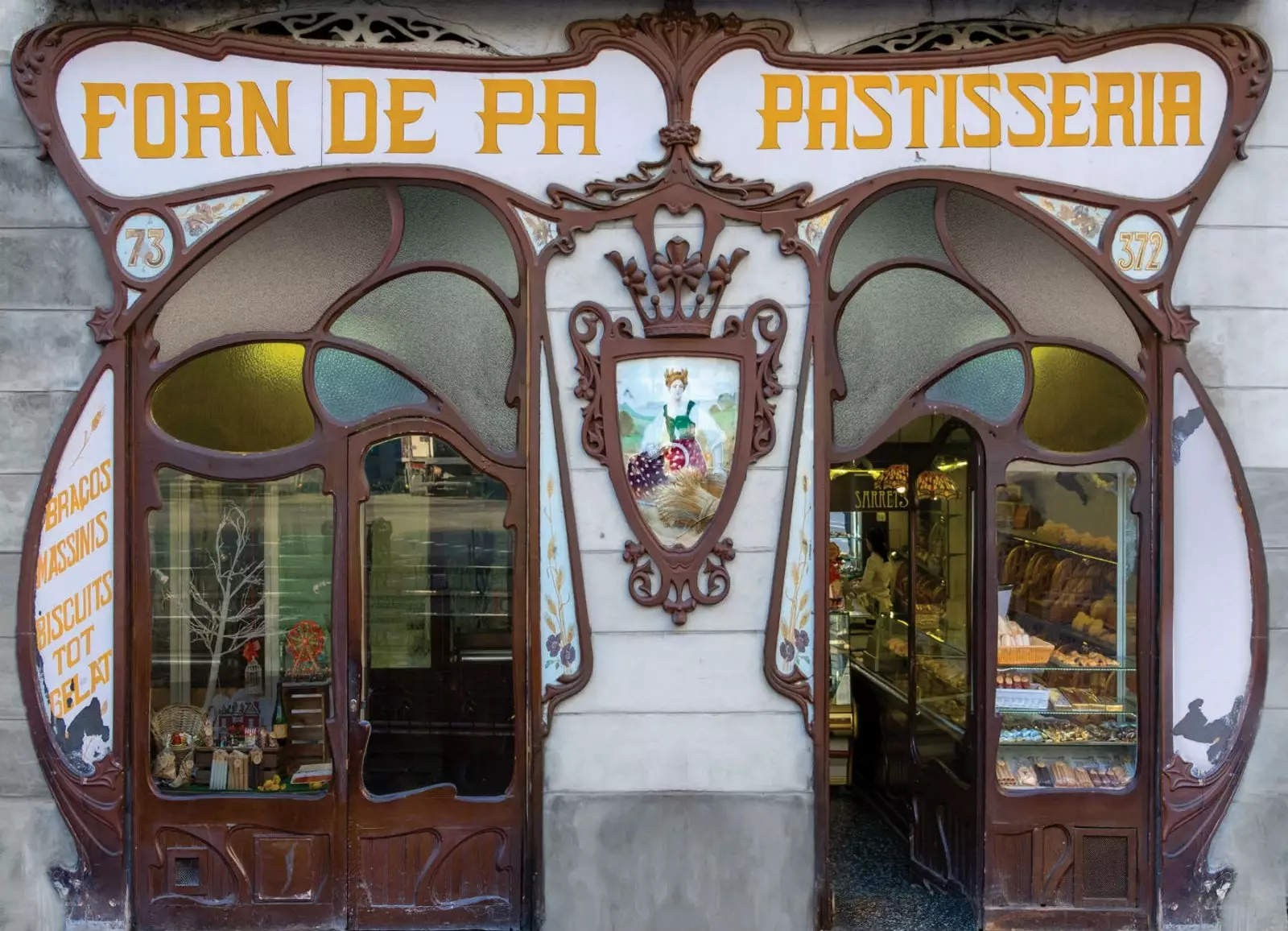 Forn Sarret i de la Concepción in Barcelona.