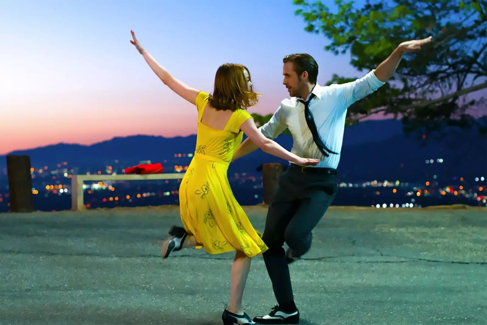 Preživite ljubezensko zgodbo 'La La Land' v Los Angelesu.