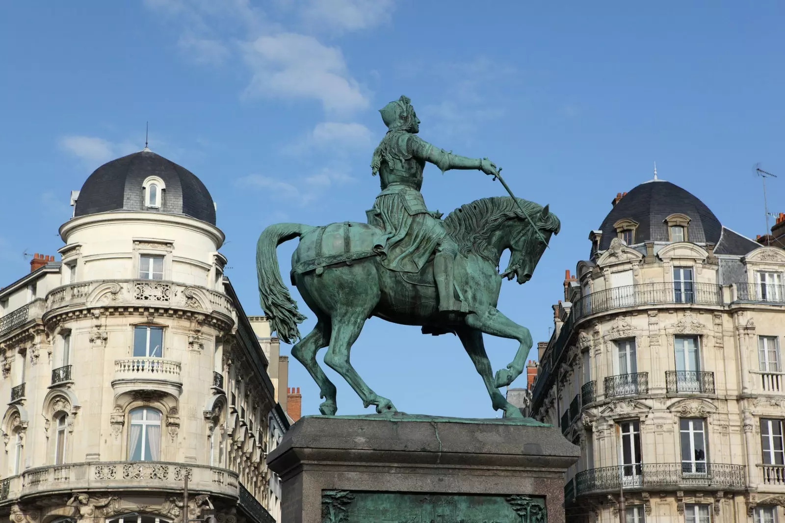 Jeanne d'Arc szobra Orlansban.