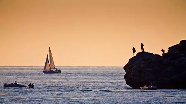 Machen Sie sich eine Chanquete: Es ist Zeit für einen Segelurlaub