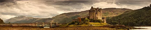 Castelos fotogênicos das Terras Altas e muito verde