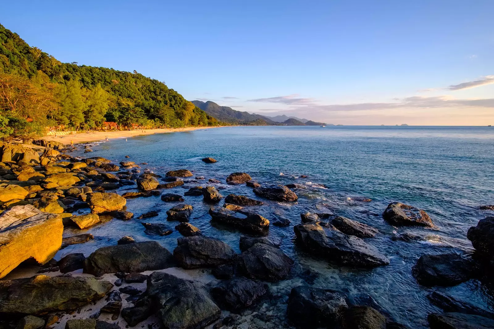 Pantai Pasir Putih