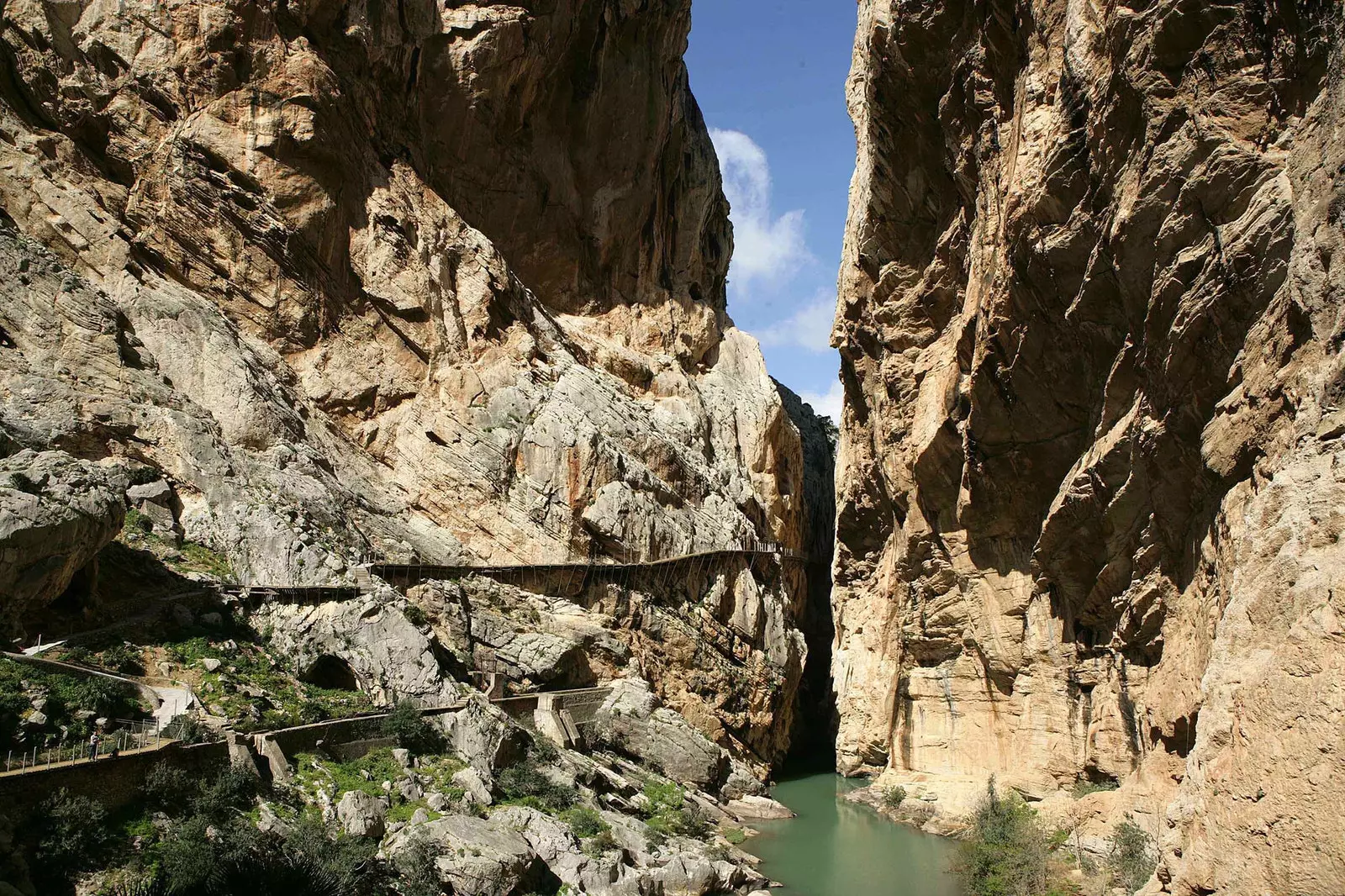 Đếm ngược đến khi mở cửa trở lại Caminito del Rey