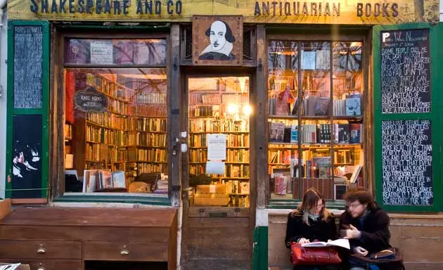 کتابفروشی Shakespeare Co