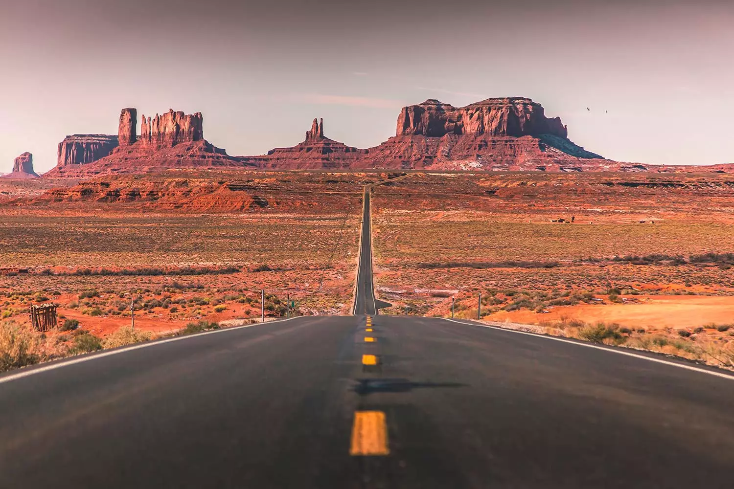 Bilbao fotoğrafçısı Xabi Goitisolo tarafından 'Crossing Monument Valley'