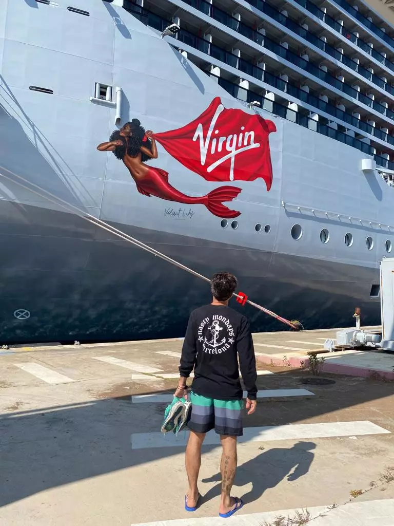 Круізнае судна Virgin Voyages Valiant Lady