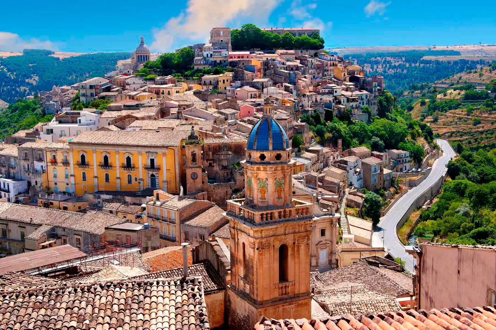 Ragusa Ibla te va uimi