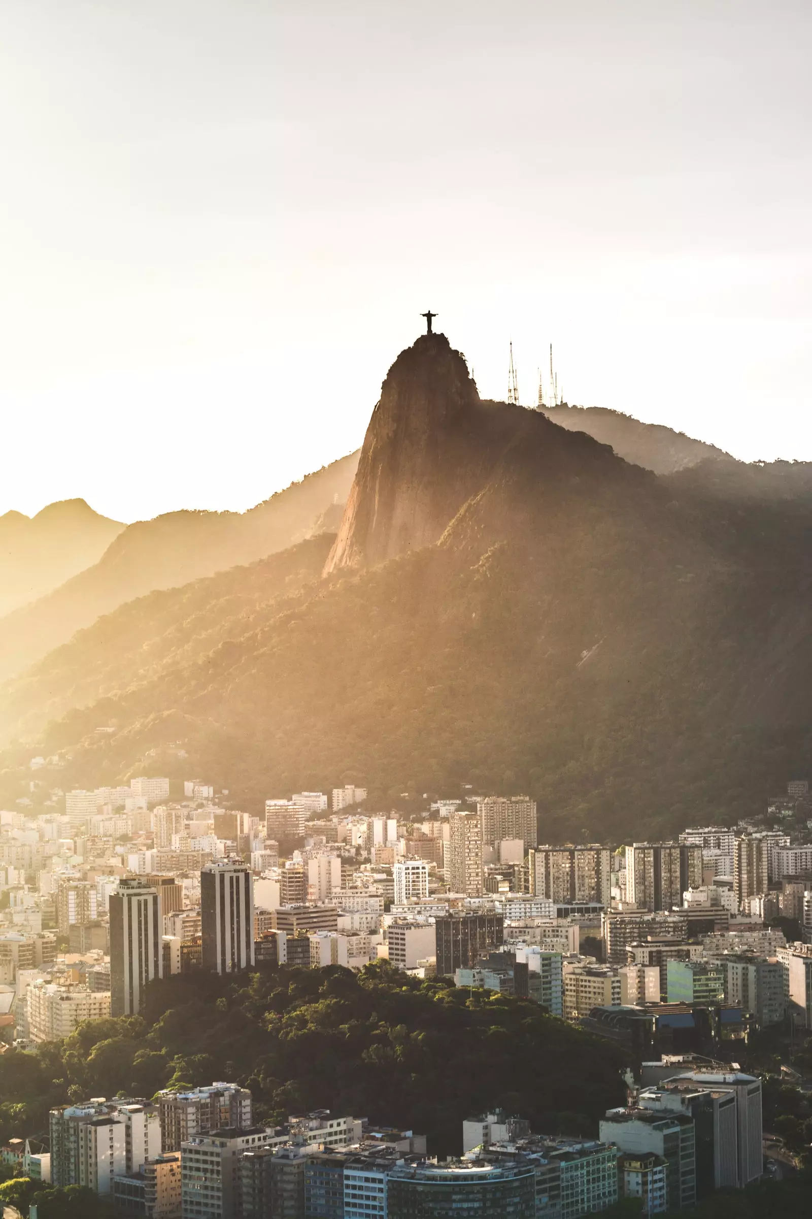 Letecký pohľad na Rio de Janeiro v Brazílii