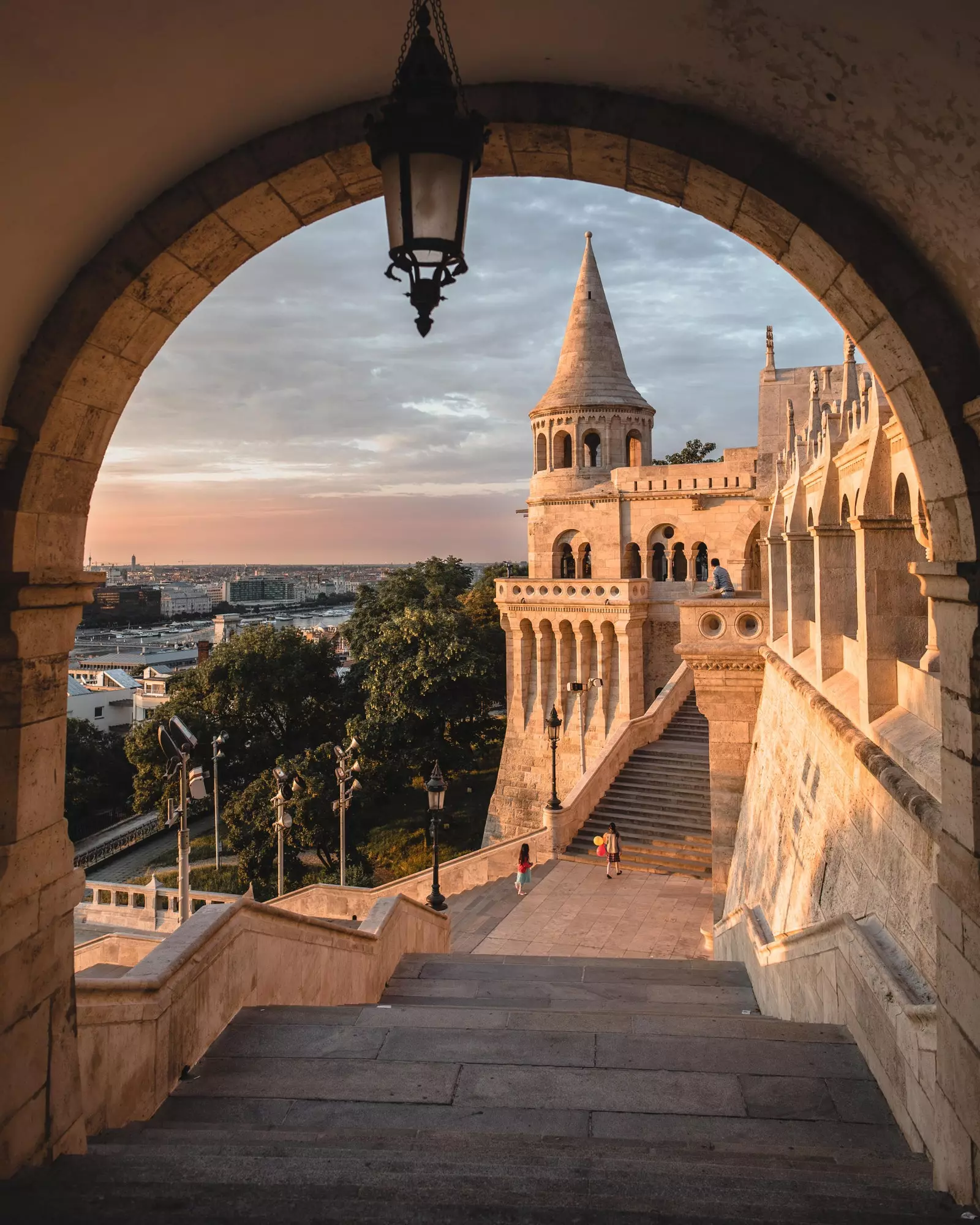 Сликата на Будимпешта.