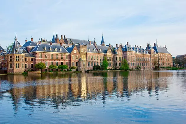 Binnenhof Gaagadagi parlament majmuasi