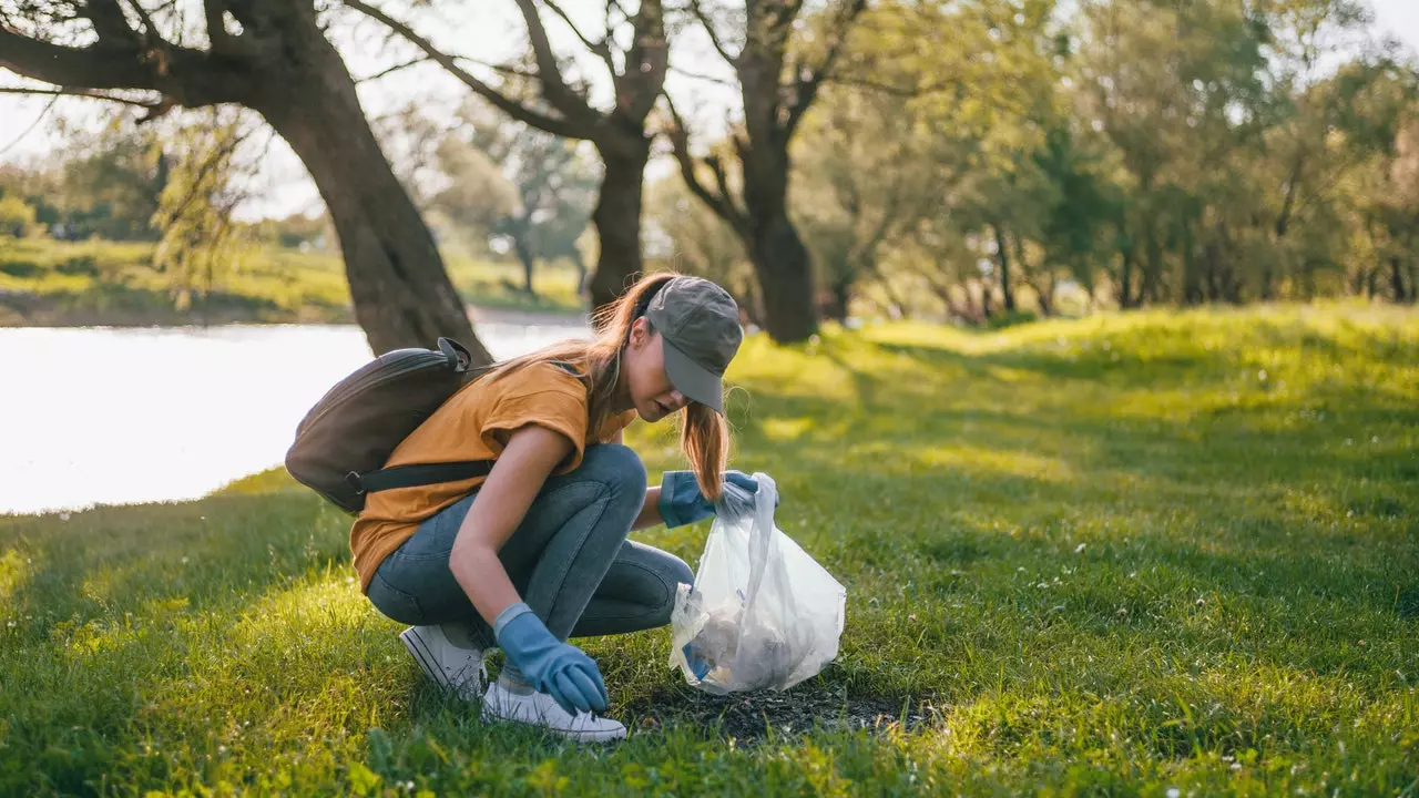 Dánsko láme rekord v recyklaci: 1,4 miliardy lahví a plechovek v roce 2019