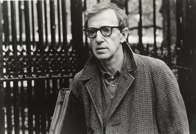 ရေဒီယိုနေ့များတွင် Woody Allen