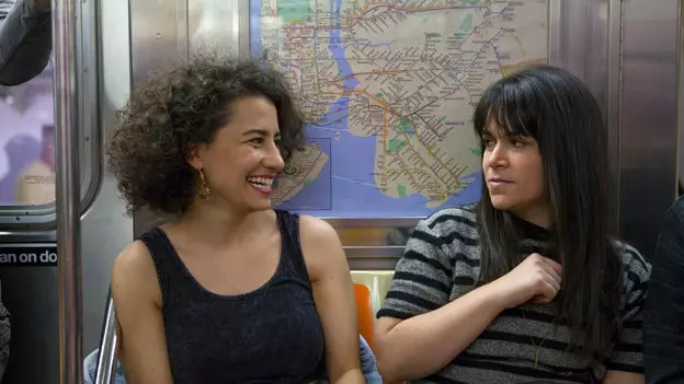 "Broad City" filmidan dahshatli Nyu-York haqida nimani bilib olishingiz mumkin?