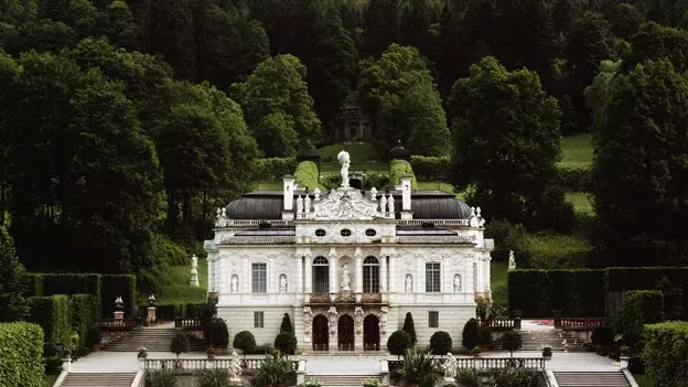 Schloss Linderhof: det andre slottet til den gale kongen