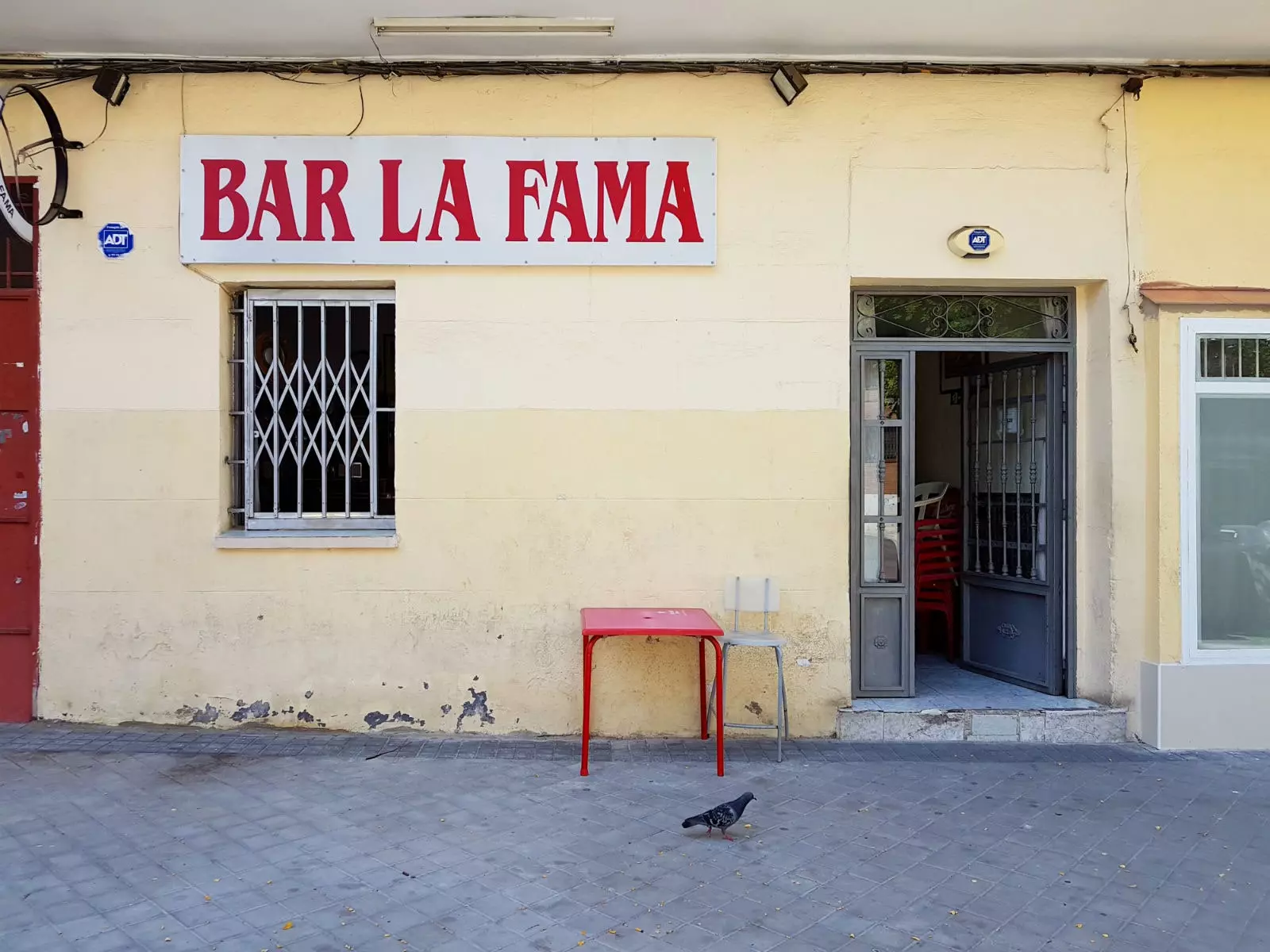 Fame Bar.