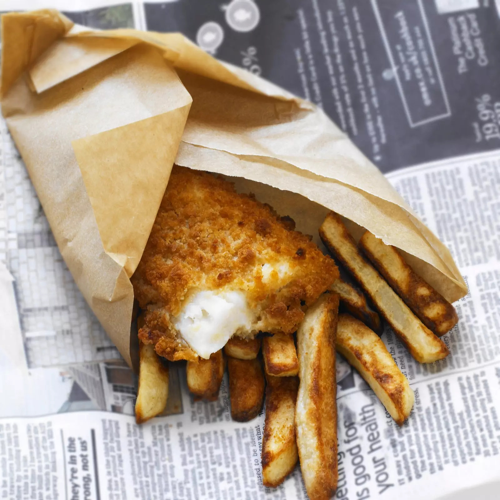 Fish and chips portion.