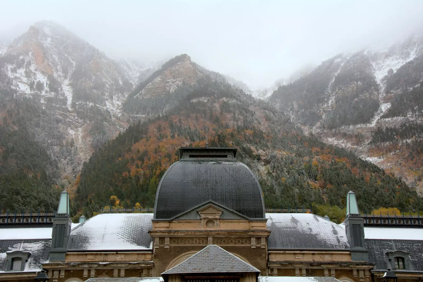 Vládnoucí Pyreneje