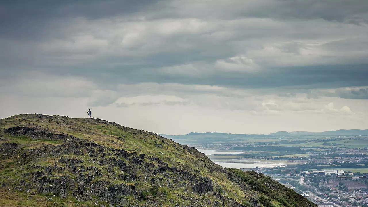 Edinburgh: Geheimnisser Beyond the Royal Mile