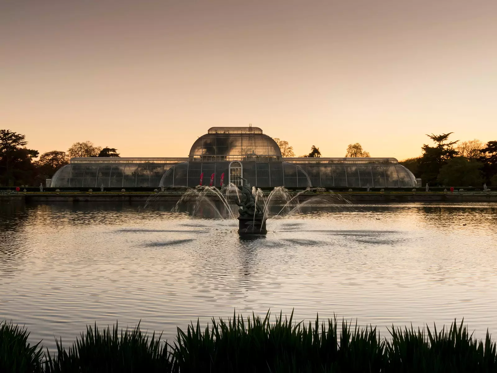 Palm House v Kew Gardens