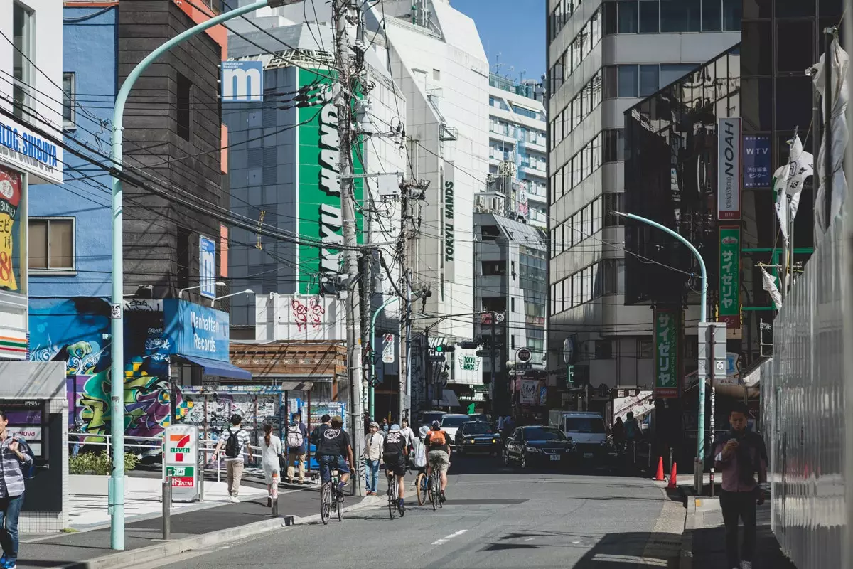 Das Abenteuer beginnt in Tokio