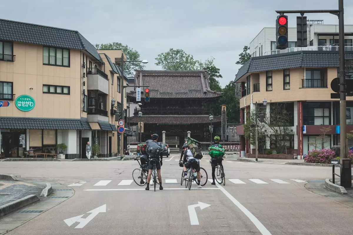 Jurnalul traseului unui biciclist în Japonia