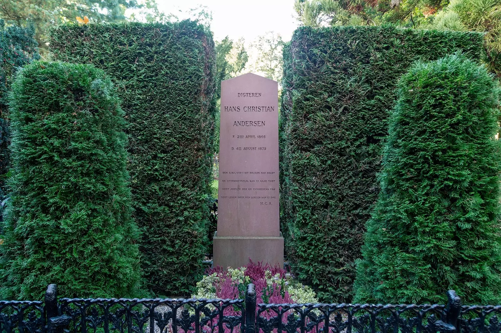 La tombe de Hans Christian Andersen au cimetière Assistens