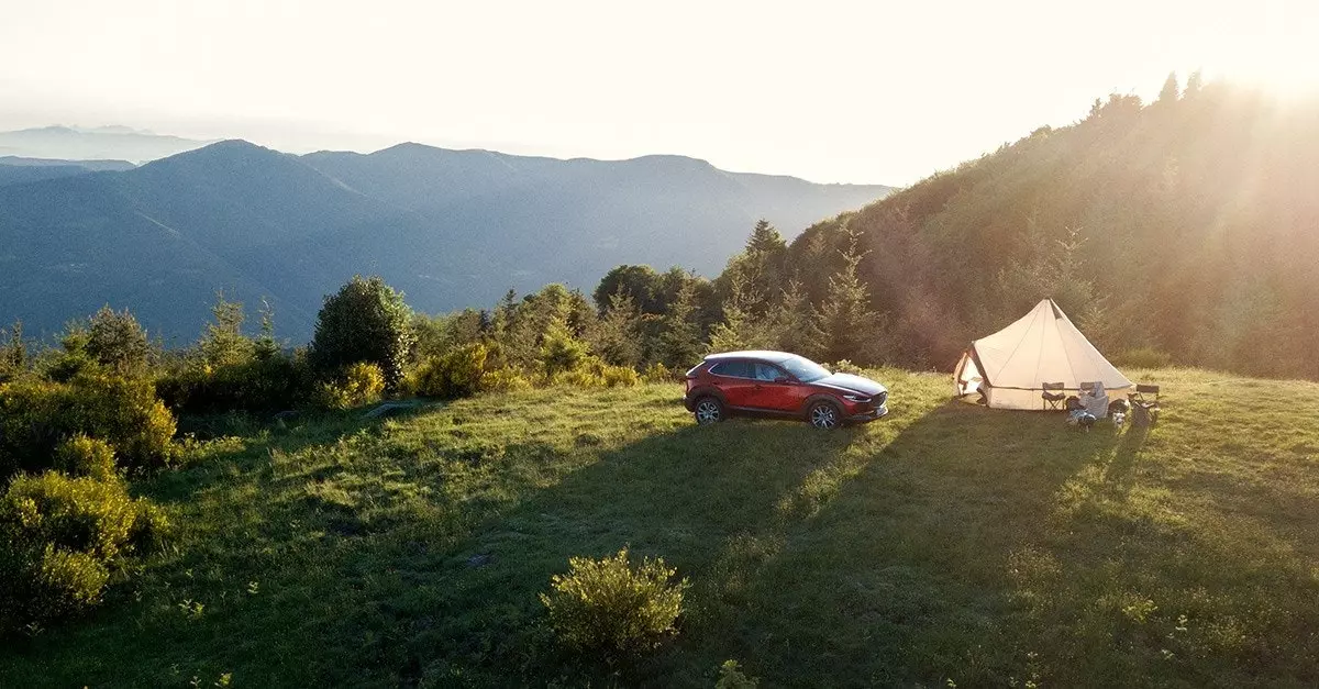 Mazda CX30 uključuje tehnologiju za uštedu goriva koja obnavlja energiju tijekom usporavanja i...