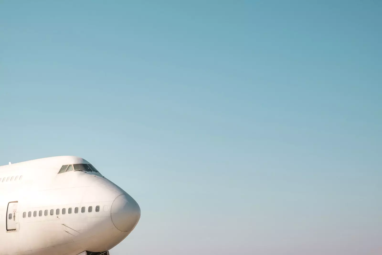 Seo mar a eitlítear Boeing 747 i 'Banríon na Spéartha'