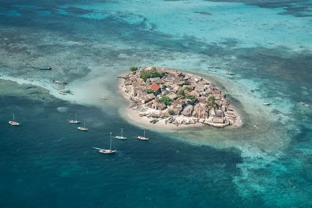 Fishing community in ÎleàVache