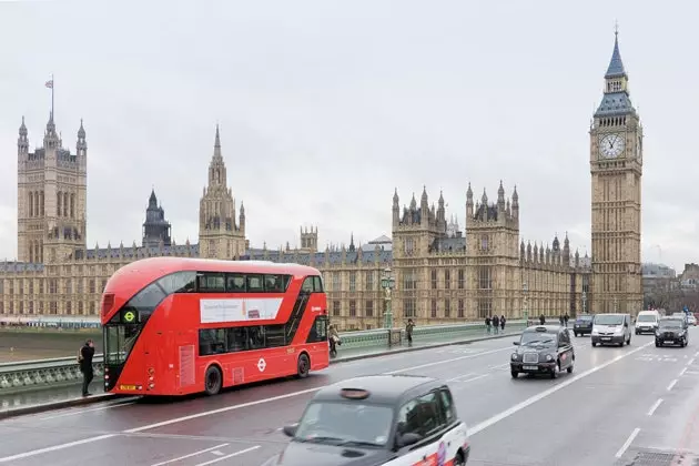 ônibus híbrido de Londres