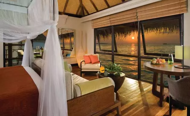 Four Seasons Resort Maldiverne Kuda Huraa