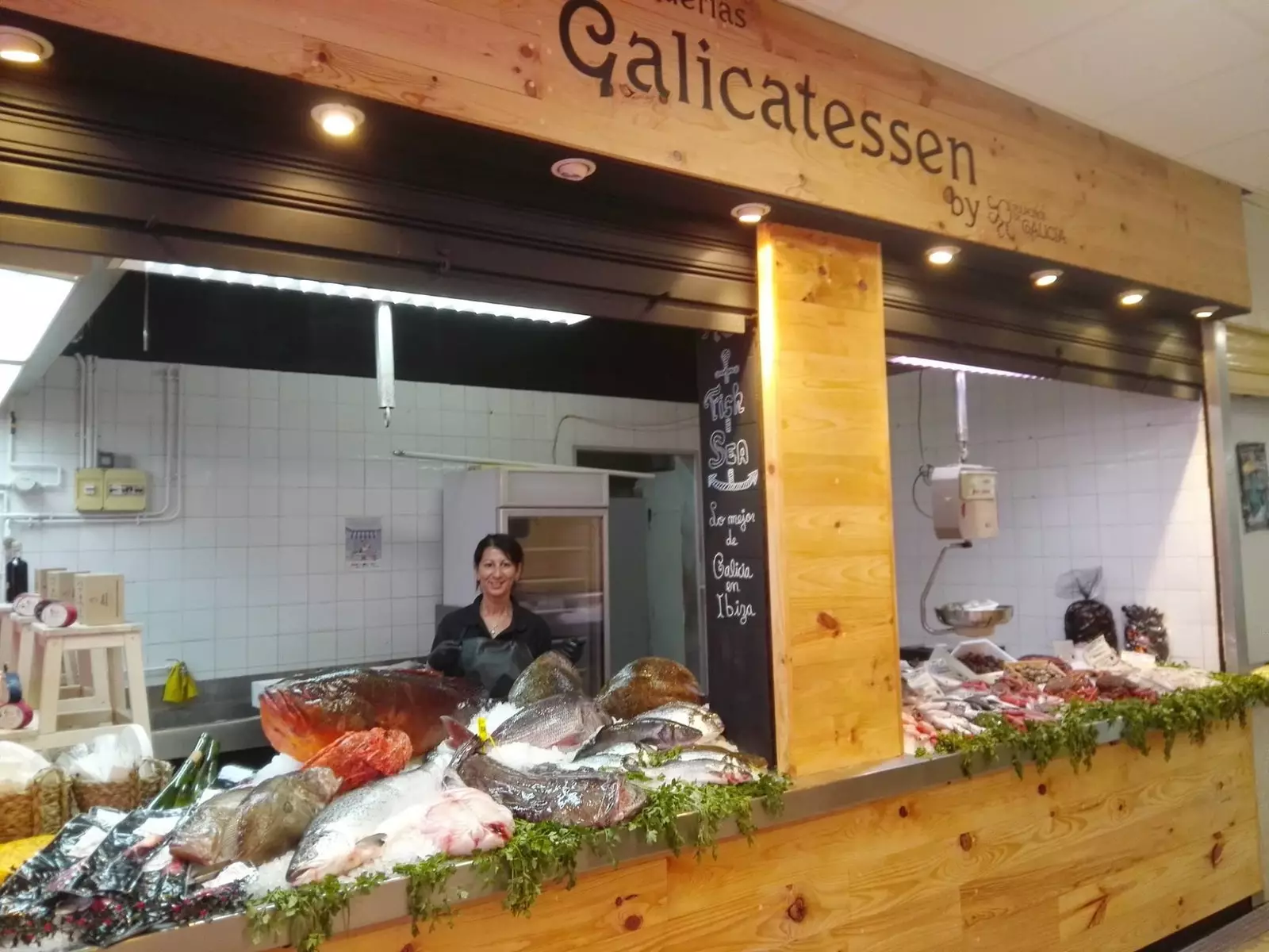 Ia ialah Mercat de Santa Eularia des Riu