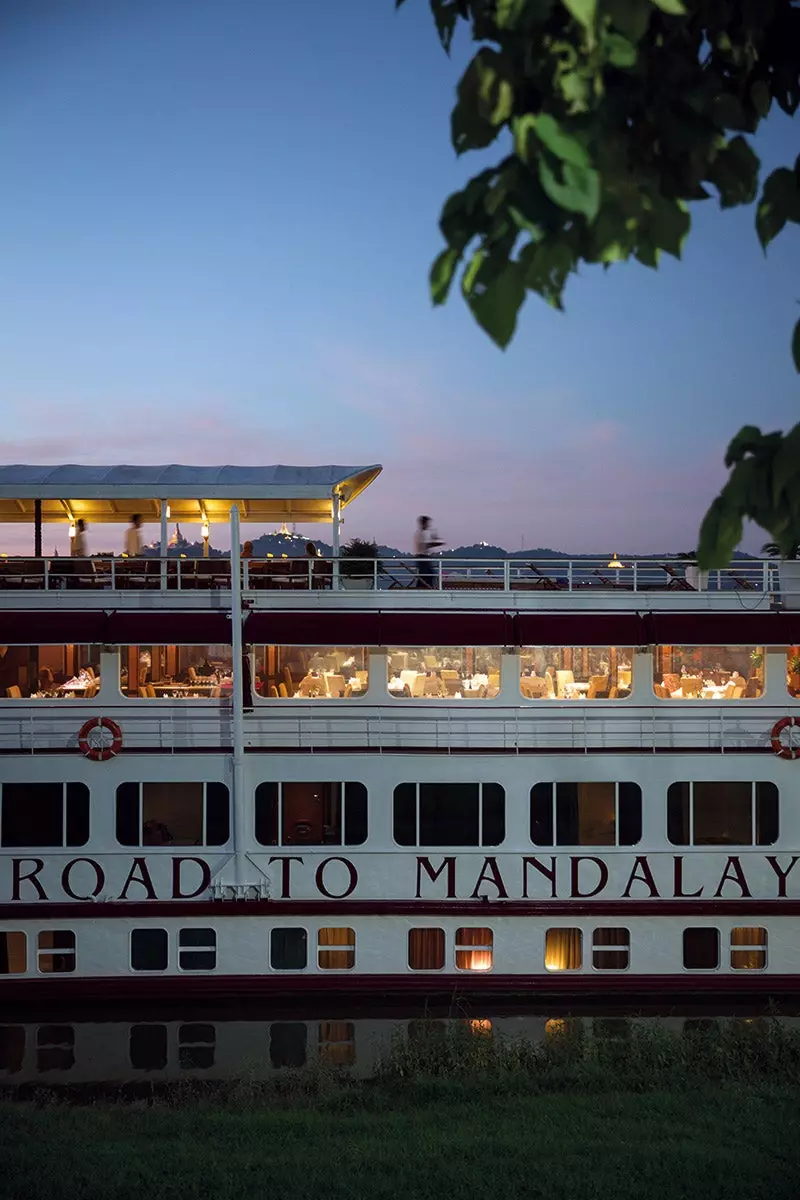 Lundrimi në Belmond 'Rruga drejt Mandalay'