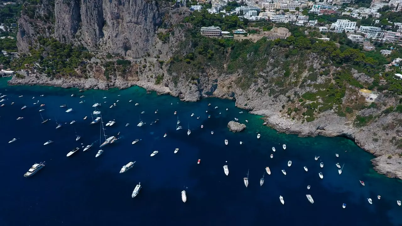 Pontinas, Ischia et Capri : d'île en île dans la mer Tyrrhénienne