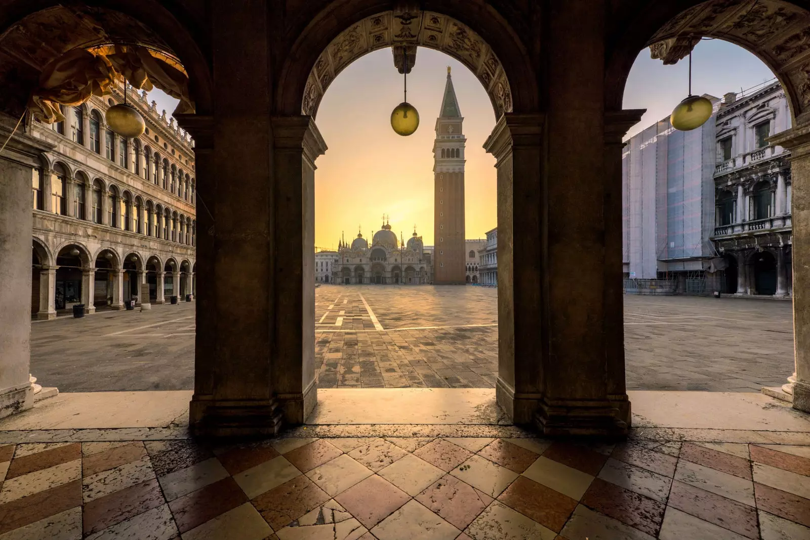 Venice today continues to attract with its romanticism.