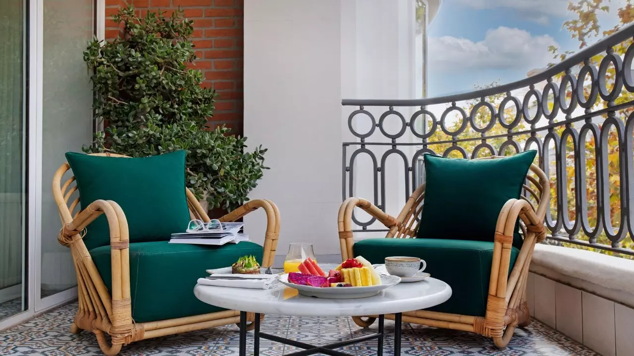 Cel mai vibrant hotel de lux din Madrid revine