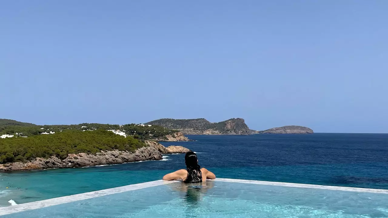 Bless Hotel Ibiza: hedonism, haute cuisine u l-aqwa 'infinity pool' fuq il-gżira