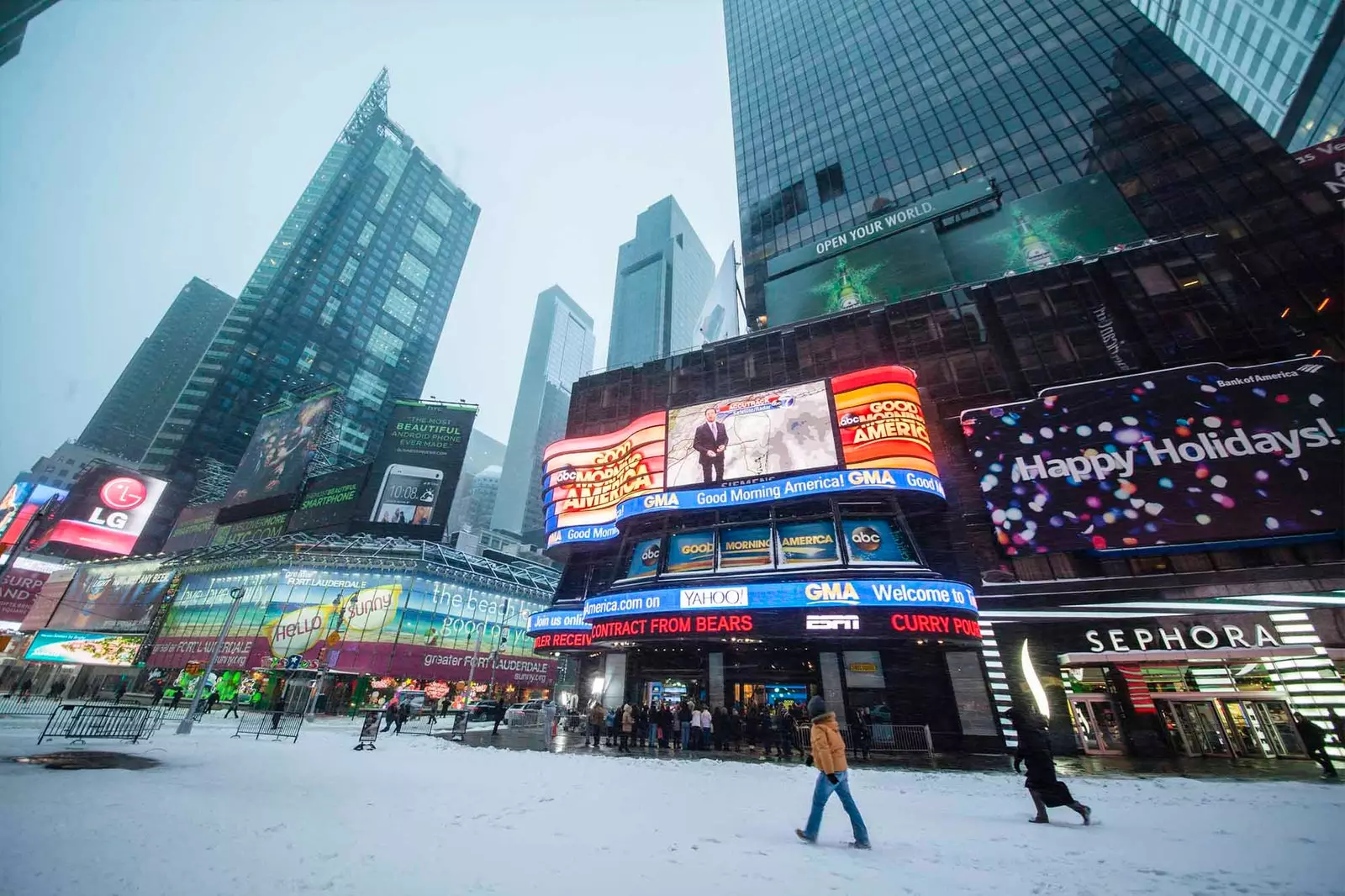 blizzard in times square