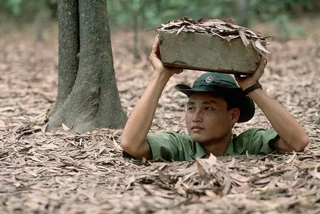 Cu Chi pisikesed tunnelid