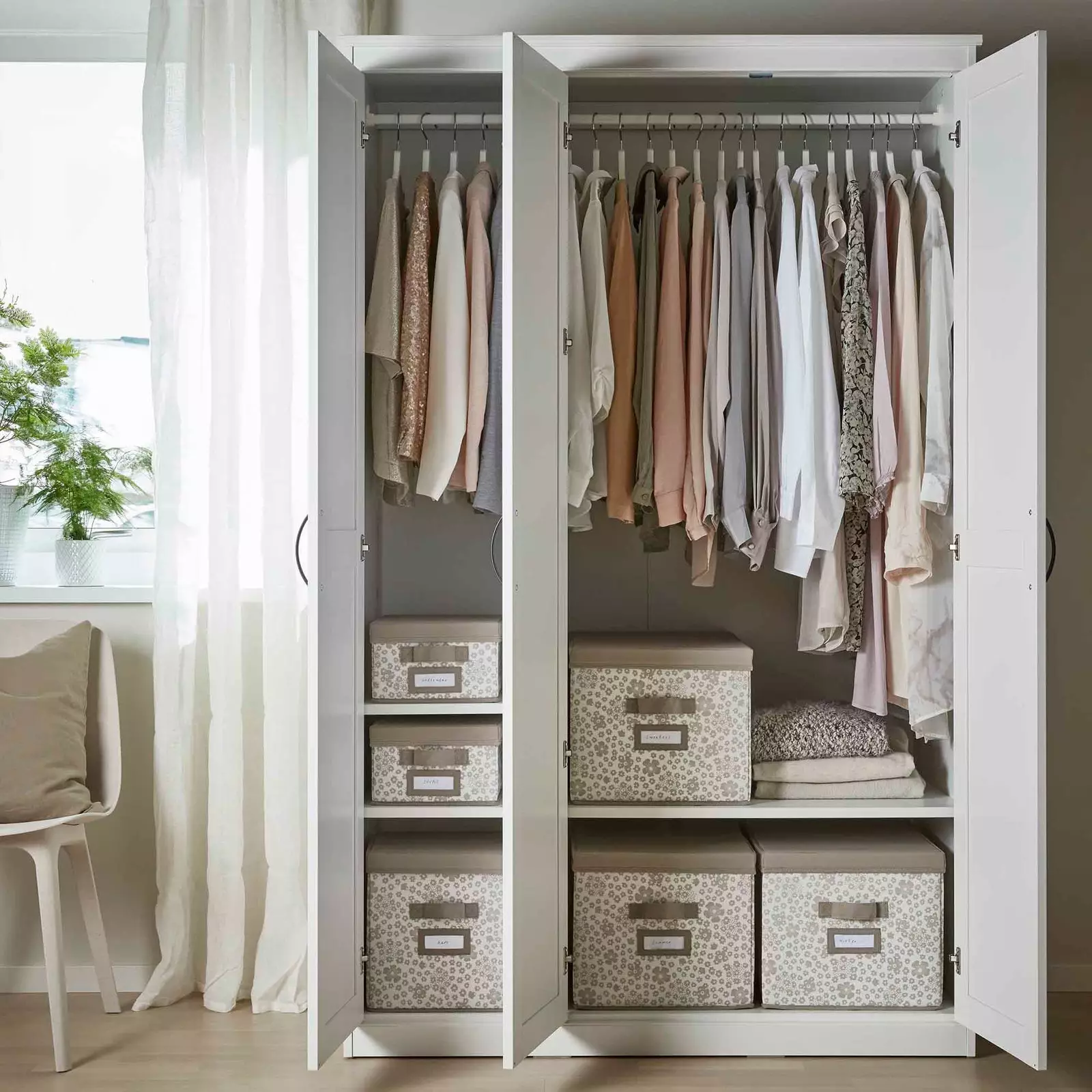 tidy closet