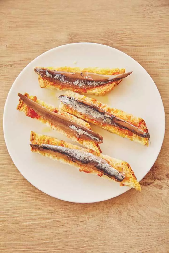 Anchovas de LEscala no restaurante Vicus em Pals Empordà.