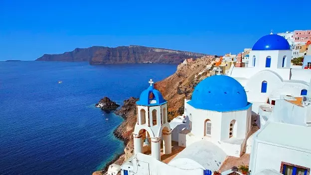 Santorini vēlas ierobežot tūristu skaitu, kas ierodas ar kruīza kuģi