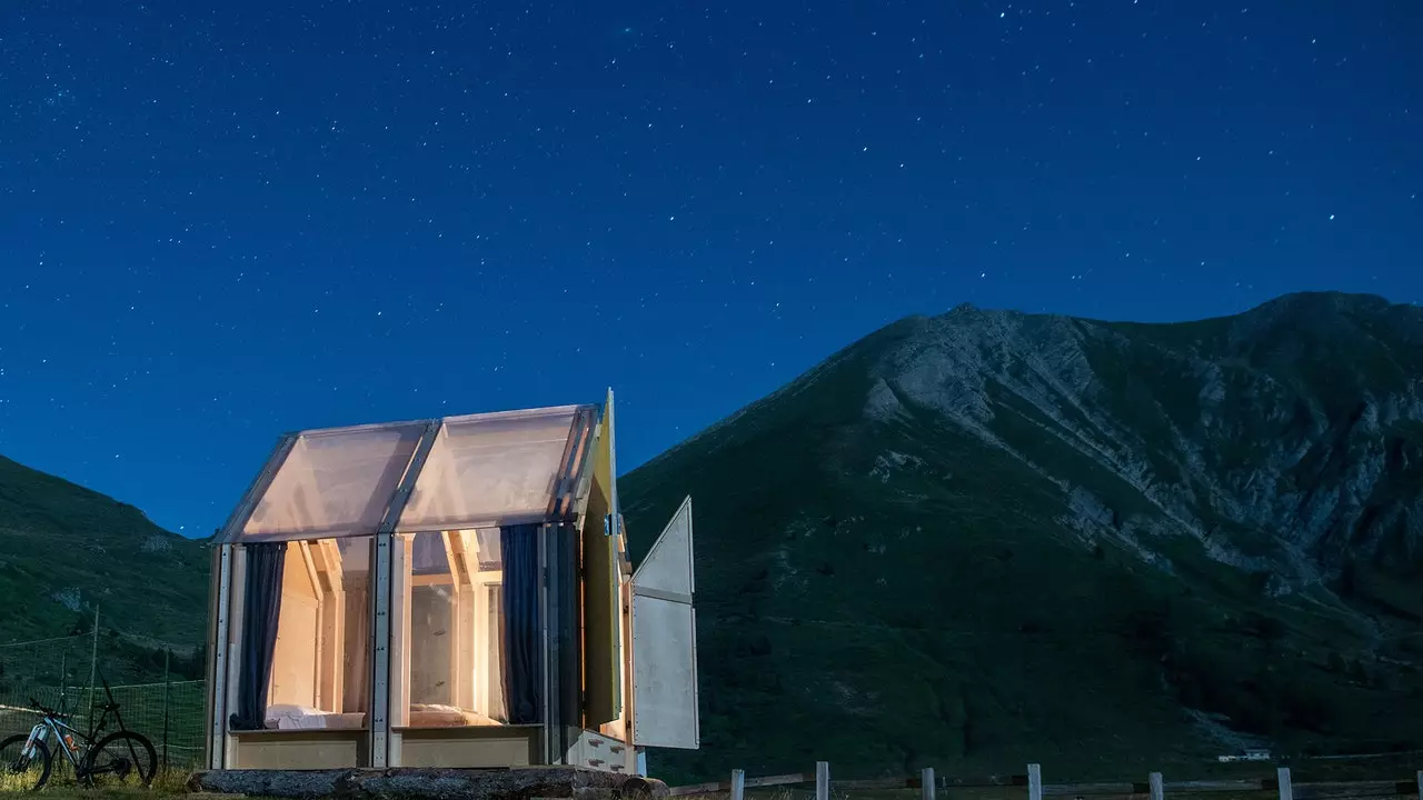 Stručni nivo za glamping: spavajte pod zvijezdama u Alpima