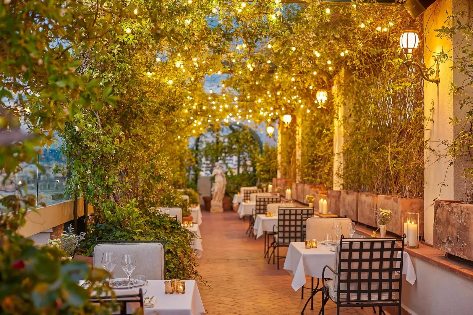 Rooftop Garden of the Hotel El Palace