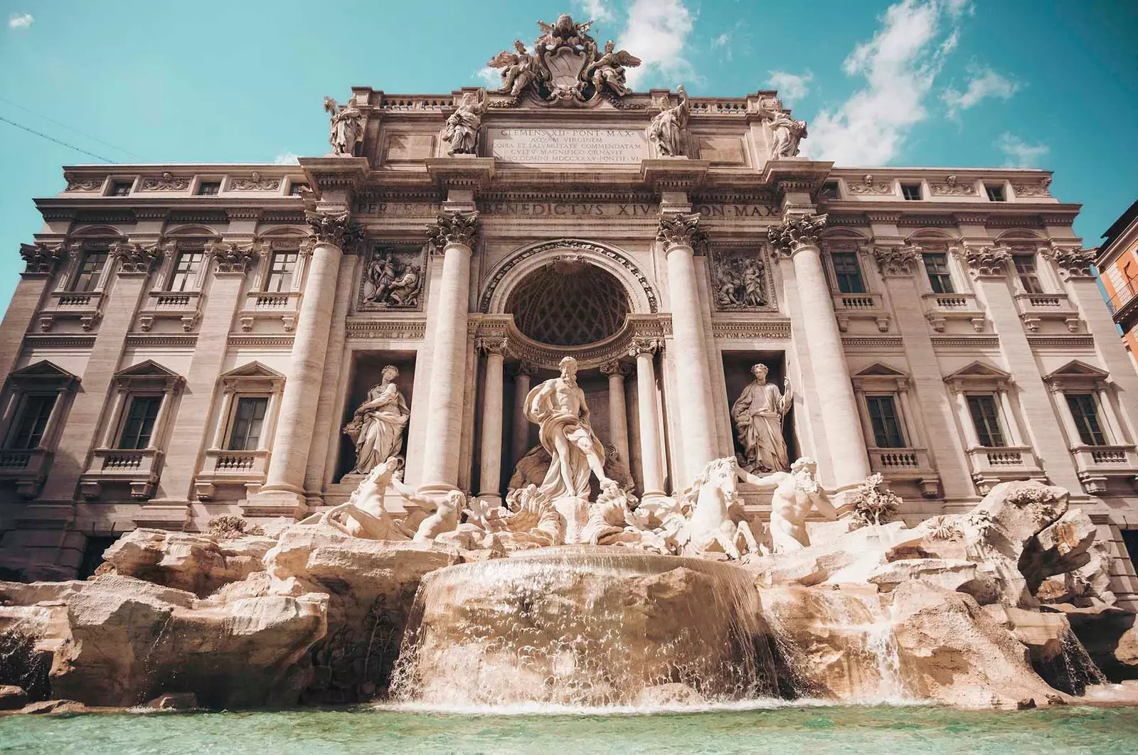 Fontana Trevi je fontana s najvećom zaradom na svijetu